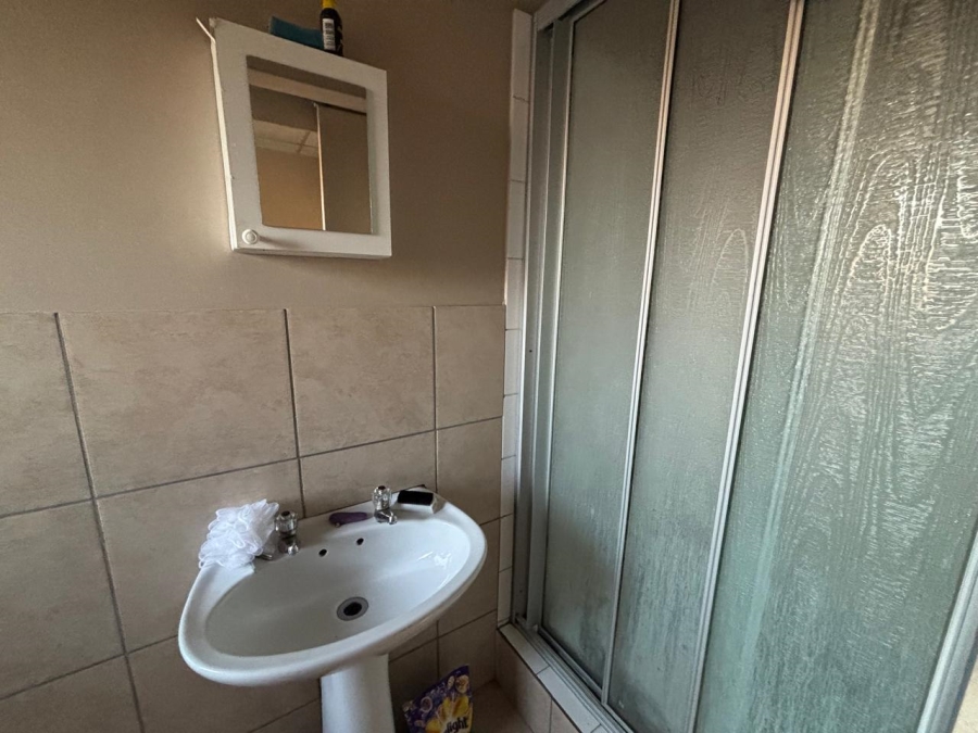 1 Bedroom Property for Sale in Willows Free State